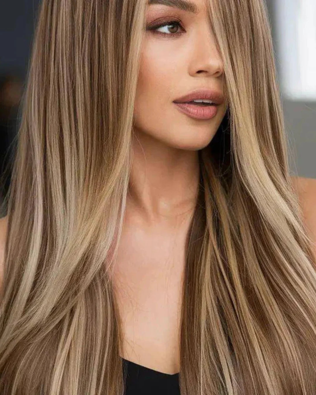 Noxelya SilkBlend™ Hair Topper – Rediscover Your True Beauty